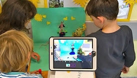 Kinder filmen mit dem iPad eine Stop Motion Geschichte